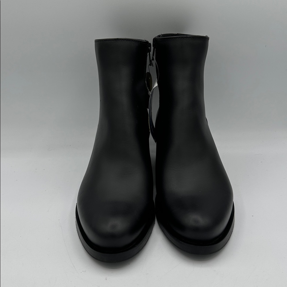 La Canadienne Pisa Black Leather Ankle Bootie Made In Canada Size 8.5 NWOB $498 - Picture 2 of 9